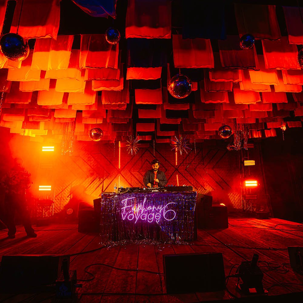 EUPHONY VOYAGE 18